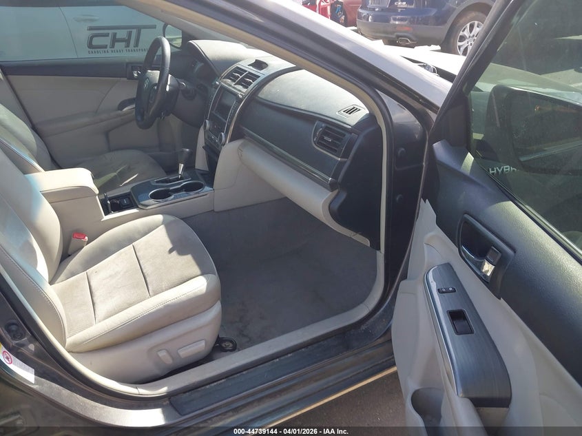 2013 Toyota Camry Hybrid Xle