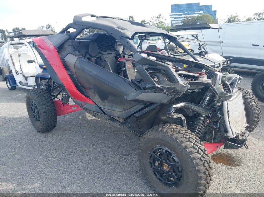 2025 Can-am Maverick R