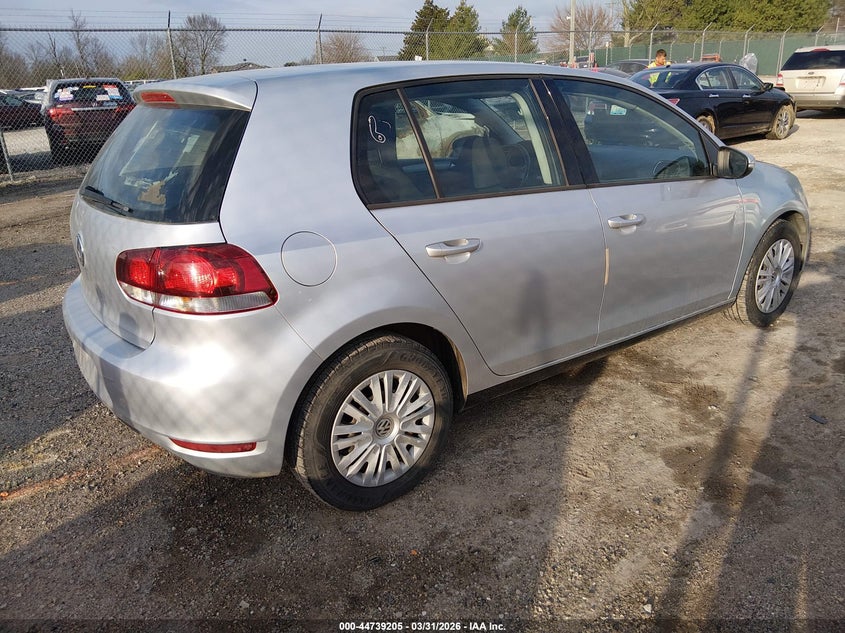 2012 Volkswagen Golf 2.5L 4-Door