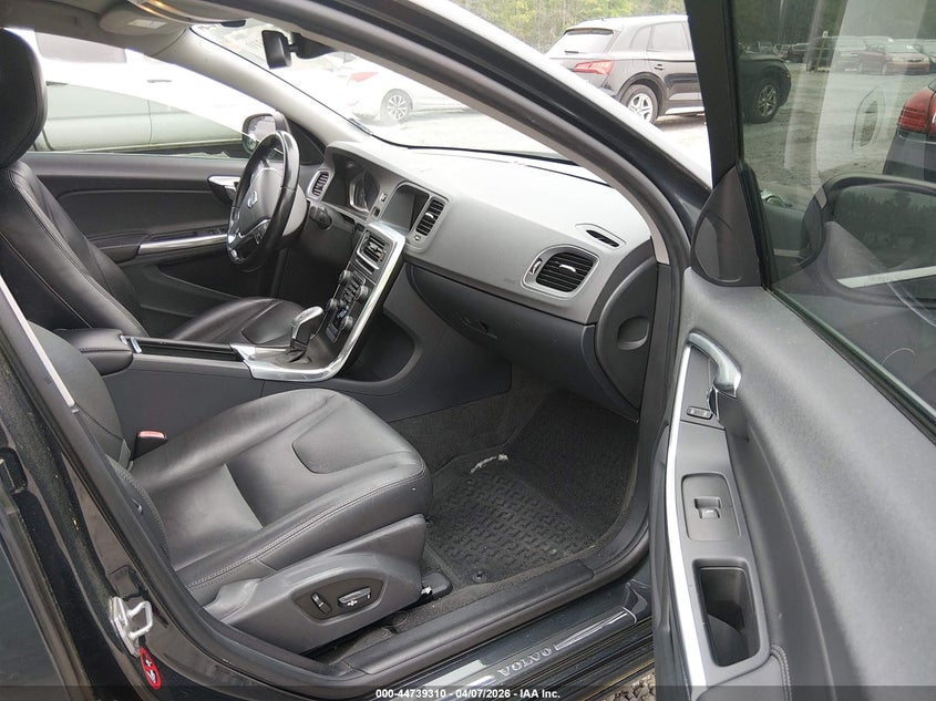 2015 Volvo S60 T5 Premier