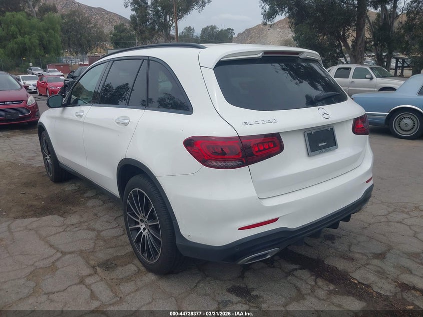 2021 MERCEDES-BENZ GLC 300 auction photo 3