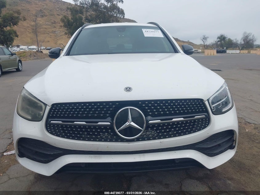 2021 MERCEDES-BENZ GLC 300 auction photo 6