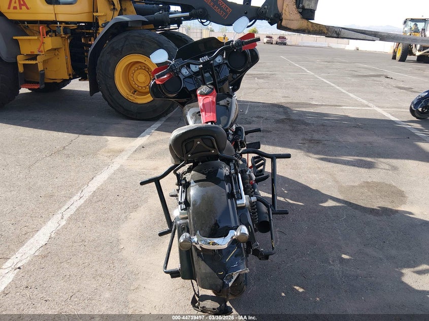 2017 Harley-Davidson Flhxs Street Glide Special VIN: 1HD1KRC18HB611075 Lot: 44739497