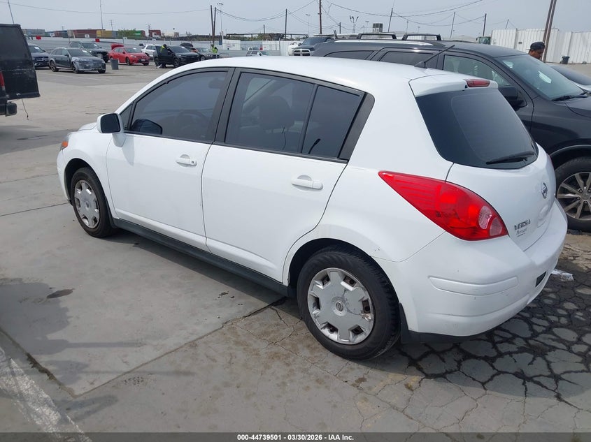 2010 Nissan Versa 1.8S