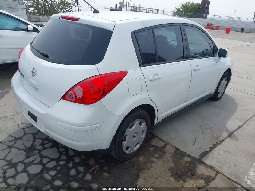 2010 Nissan Versa 1.8S