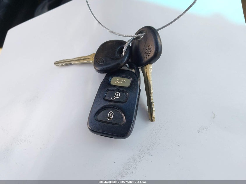 2009 Kia Optima Lx VIN: KNAGE228995333356 Lot: 44739603