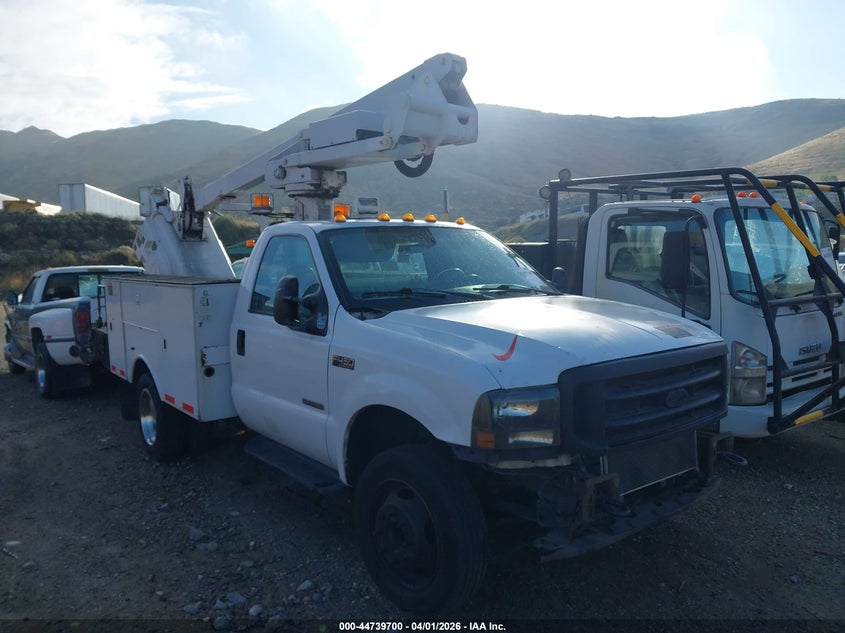 1FDXF46P93ED28142 FORD F-450 Photo 1