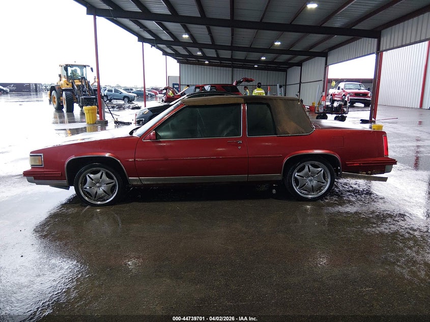 1988 Cadillac Deville VIN: LOT-1-44739701 Lot: 44739701