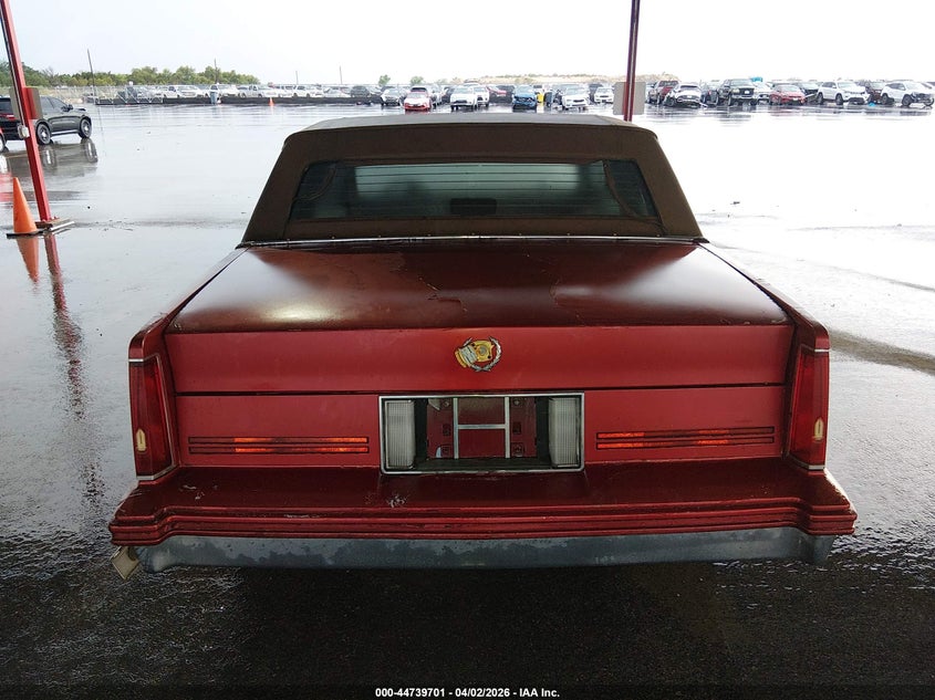 1988 Cadillac Deville VIN: LOT-1-44739701 Lot: 44739701