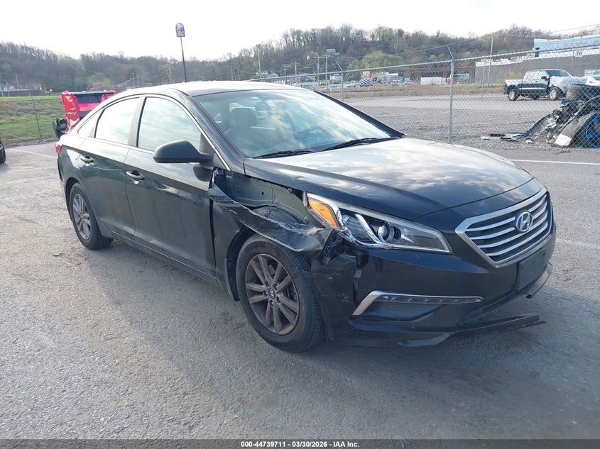 5NPE24AF5FH187127 2015 Hyundai Sonata Se auction photo 1