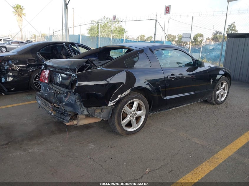 2008 Ford Mustang V6 Deluxe/V6 Premium