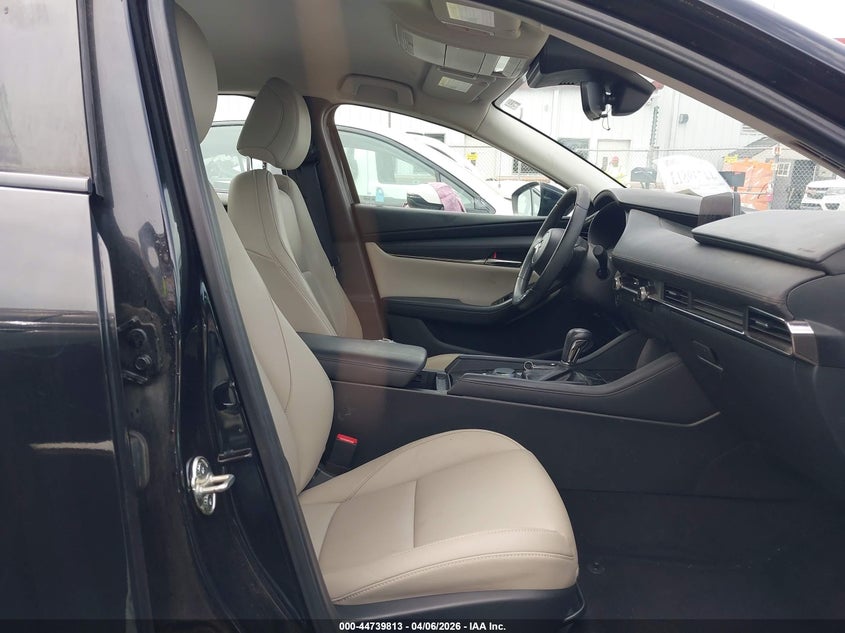 2019 Mazda Mazda3 Preferred Package