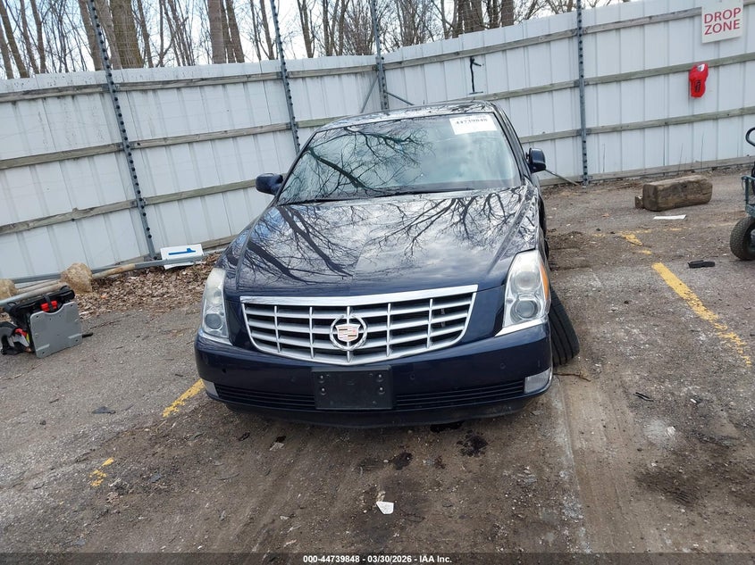 2007 Cadillac Dts Luxury I VIN: 1G6KD57Y77U201020 Lot: 44739848