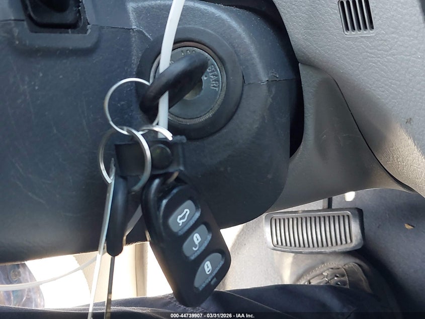 2007 Kia Spectra Ex VIN: KNAFE121X75435674 Lot: 44739907