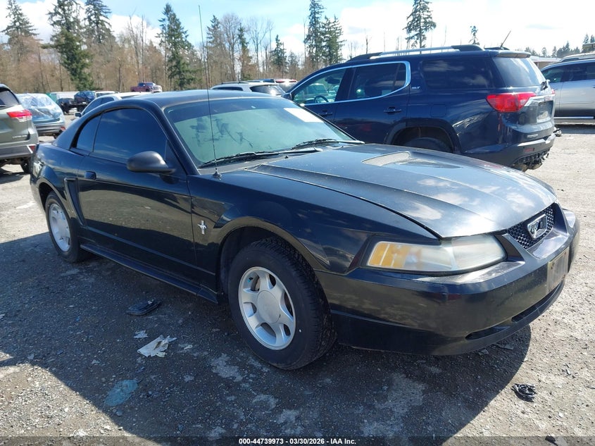 2000 Ford Mustang