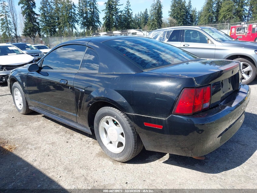 2000 Ford Mustang