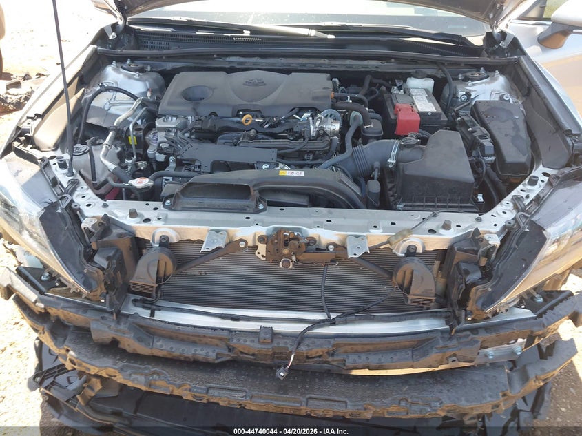 TOYOTA CAMRY - zdjęcie 10