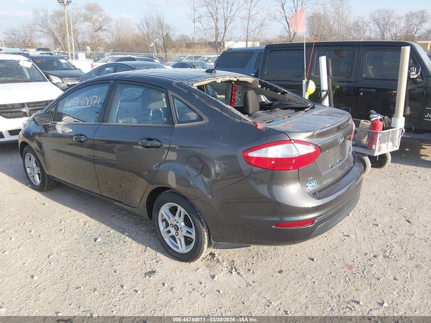 Vin: 3fadp4bj9hm159043, lot: 45237259, ford fiesta se 20173
