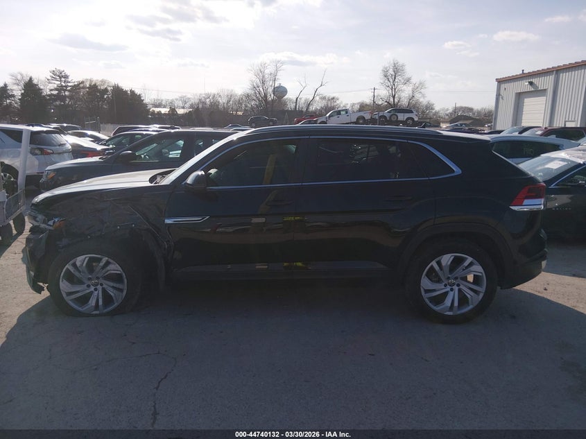 2020 Volkswagen Atlas Cross Sport 3.6L V6 Sel VIN: 1V2ME2CA4LC225767 Lot: 44740132