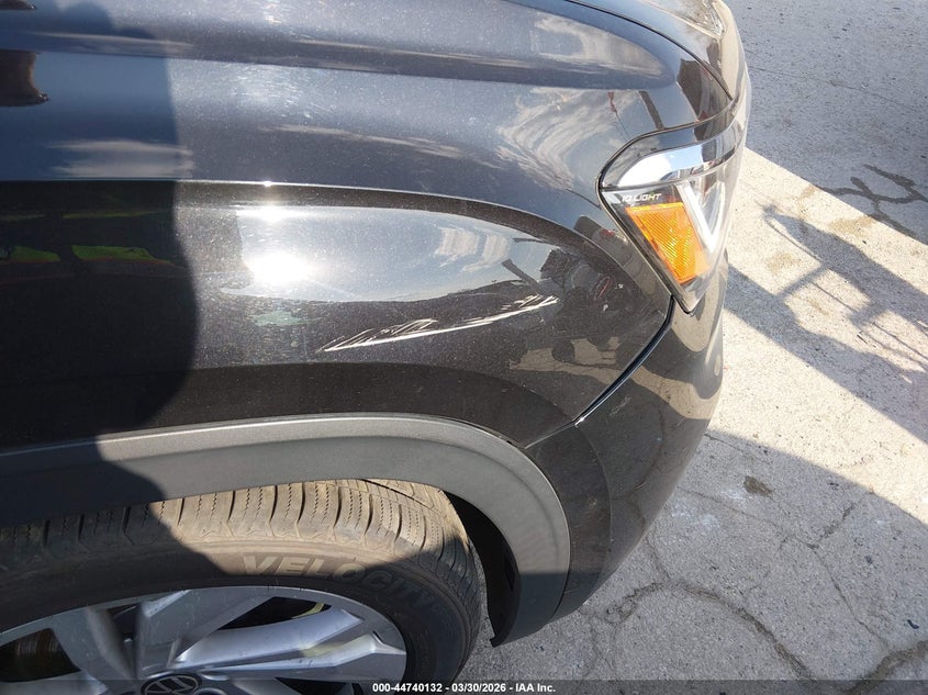 2020 Volkswagen Atlas Cross Sport 3.6L V6 Sel VIN: 1V2ME2CA4LC225767 Lot: 44740132