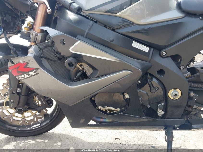 2006 Suzuki Gsx-R1000 VIN: JS1GT76A662111870 Lot: 44740165