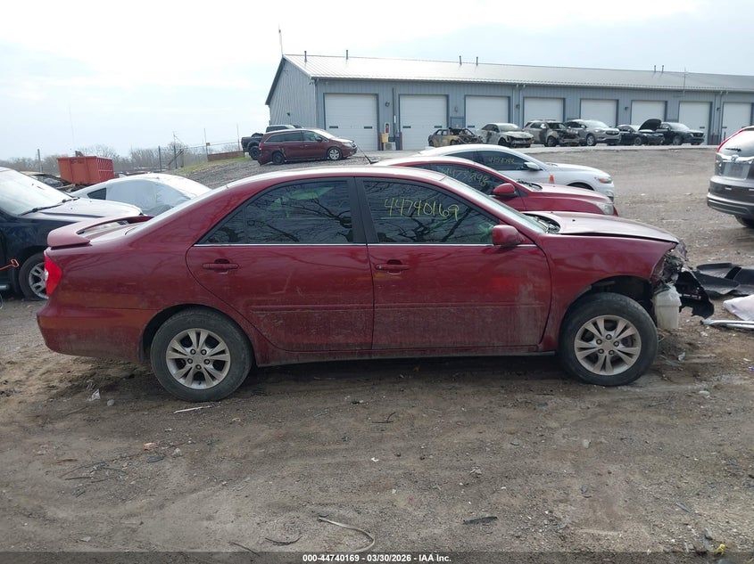 2004 Toyota Camry Le V6 VIN: 4T1BF32K64U080373 Lot: 44740169