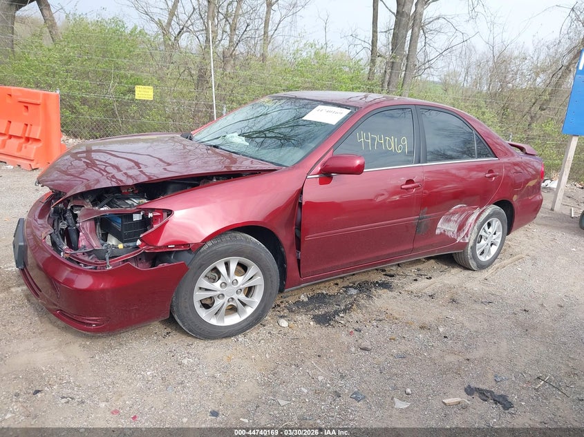 2004 Toyota Camry Le V6 VIN: 4T1BF32K64U080373 Lot: 44740169