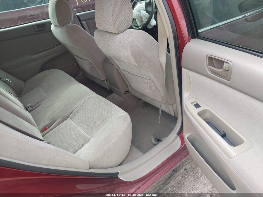 2004 Toyota Camry Le V6 VIN: 4T1BF32K64U080373 Lot: 44740169