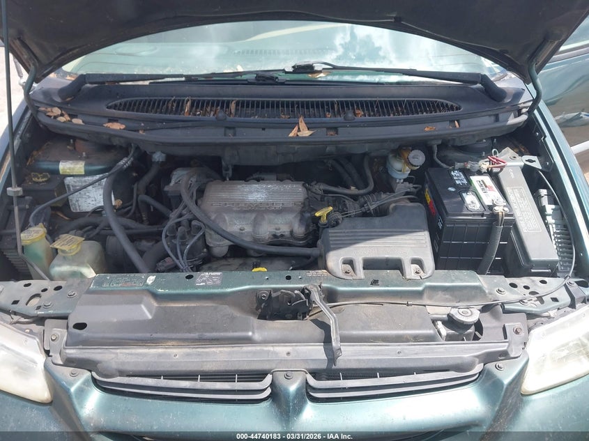 1998 Dodge Grand Caravan Se VIN: 2B4GP4439WR668512 Lot: 44740183