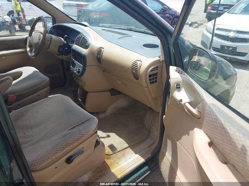 1998 Dodge Grand Caravan Se