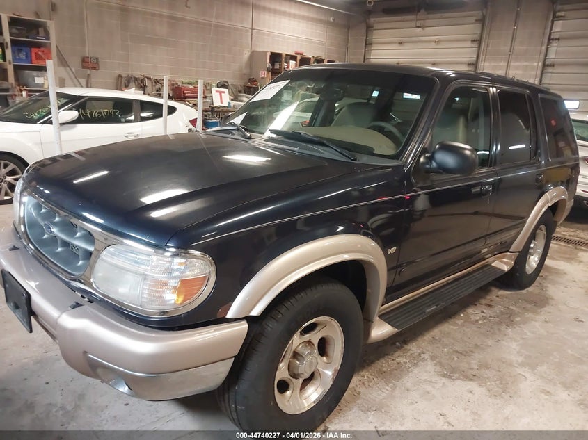 2000 Ford Explorer Eddie Bauer