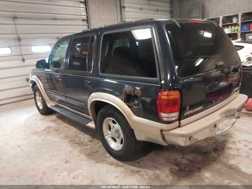 2000 Ford Explorer Eddie Bauer