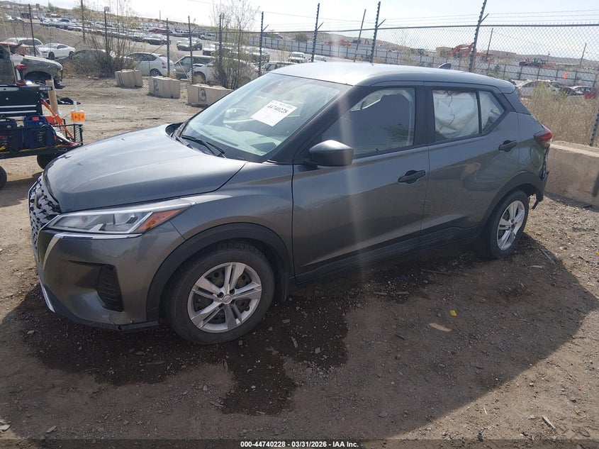 2022 Nissan Kicks S Xtronic Cvt