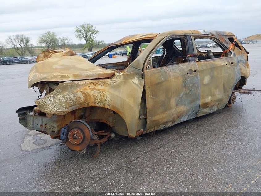 2013 CHEVROLET EQUINOX auction photo 2
