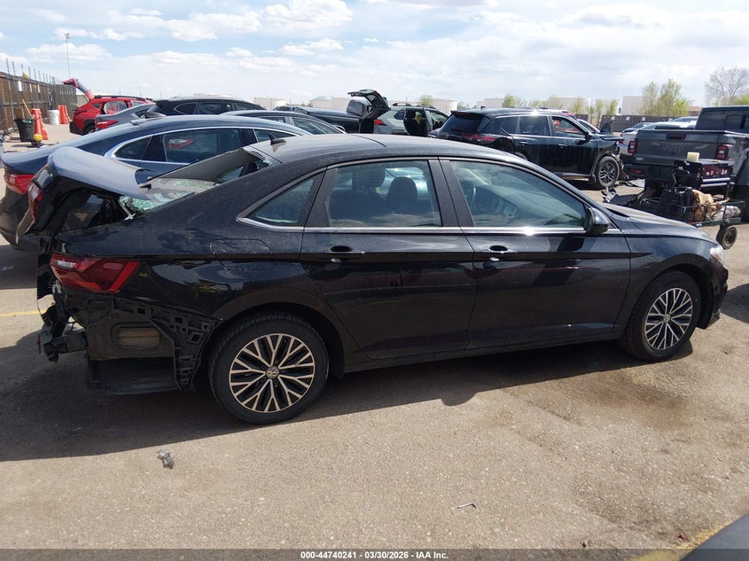 2020 Volkswagen Jetta 1.4T R-Line/1.4T S/1.4T Se VIN: 3VWCB7BU8LM007549 Lot: 44740241