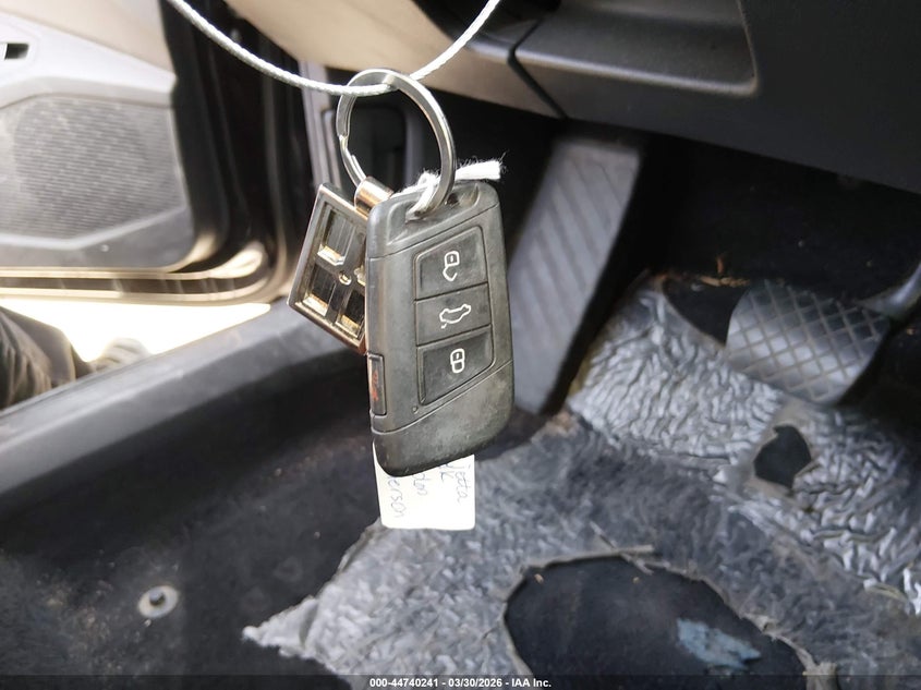 2020 Volkswagen Jetta 1.4T R-Line/1.4T S/1.4T Se VIN: 3VWCB7BU8LM007549 Lot: 44740241