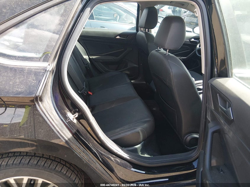 2020 Volkswagen Jetta 1.4T R-Line/1.4T S/1.4T Se VIN: 3VWCB7BU8LM007549 Lot: 44740241