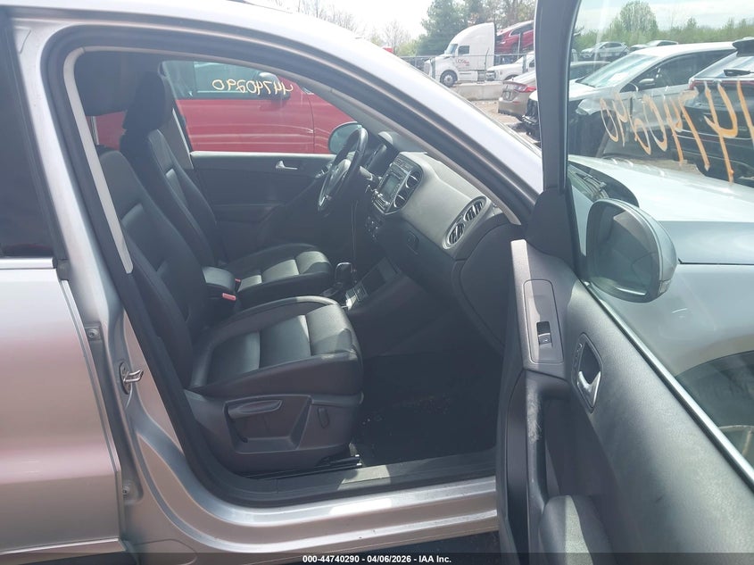 2013 Volkswagen Tiguan Se