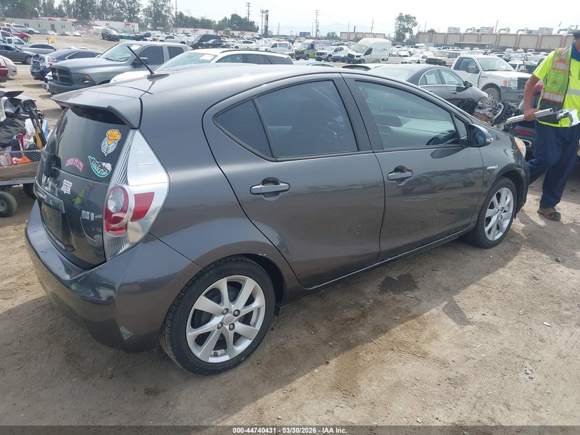 2012 Toyota Prius C Four