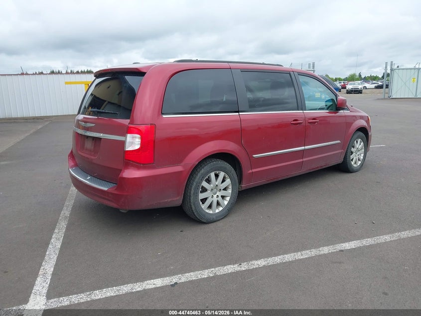 Vin: 2c4rc1bg5er438184, lot: 45237651, chrysler town & country touring 20144