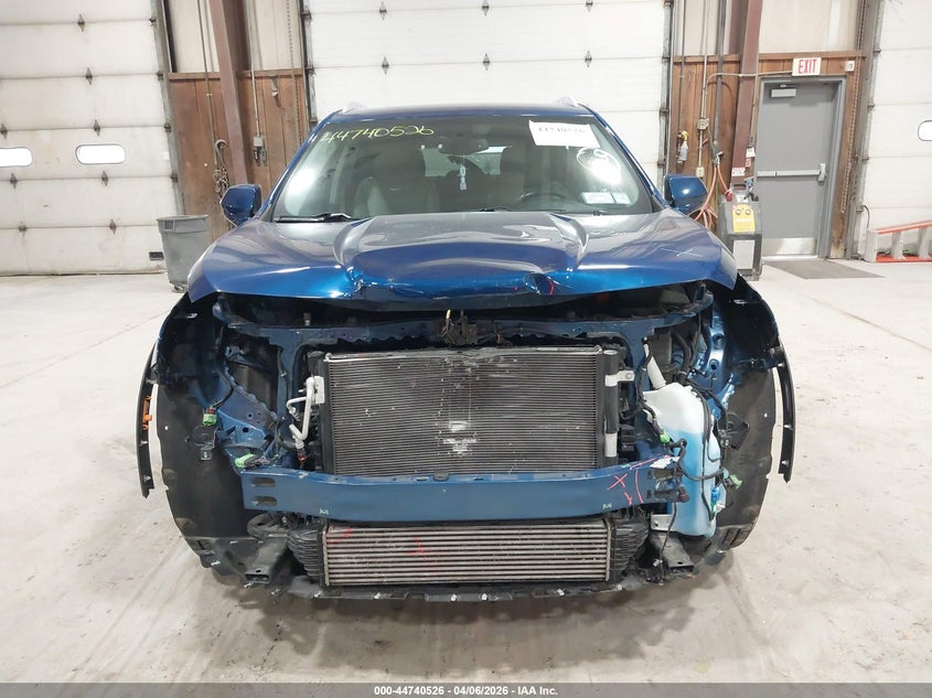 2019 Cadillac Xt4 Premium Luxury VIN: 1GYFZDR41KF167605 Lot: 44740526