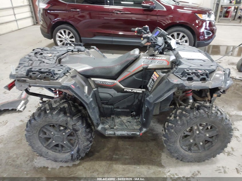 2022 Polaris Sportsman 850 Ultimate Trail Le VIN: 4XASXZ857NB204791 Lot: 44740592