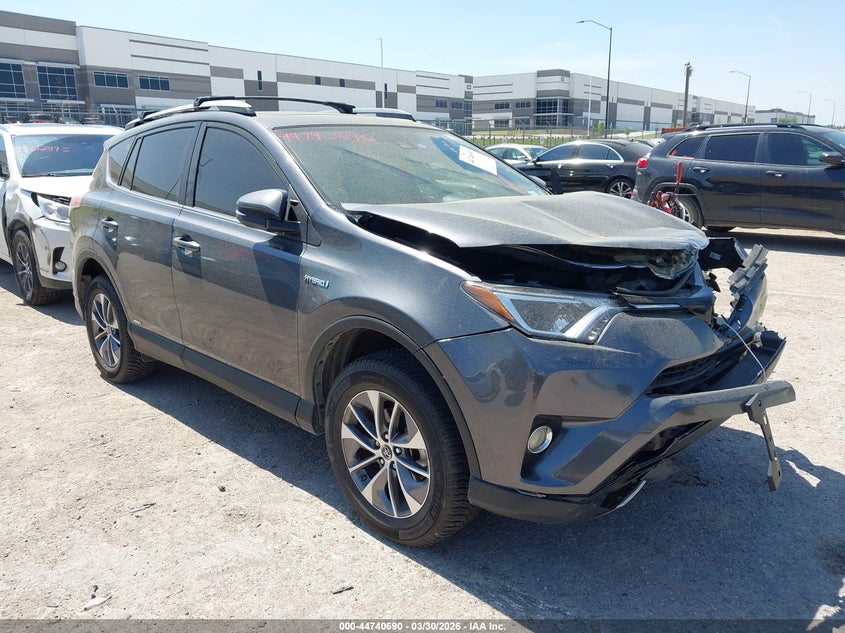 2017 Toyota Rav4 Hybrid Xle