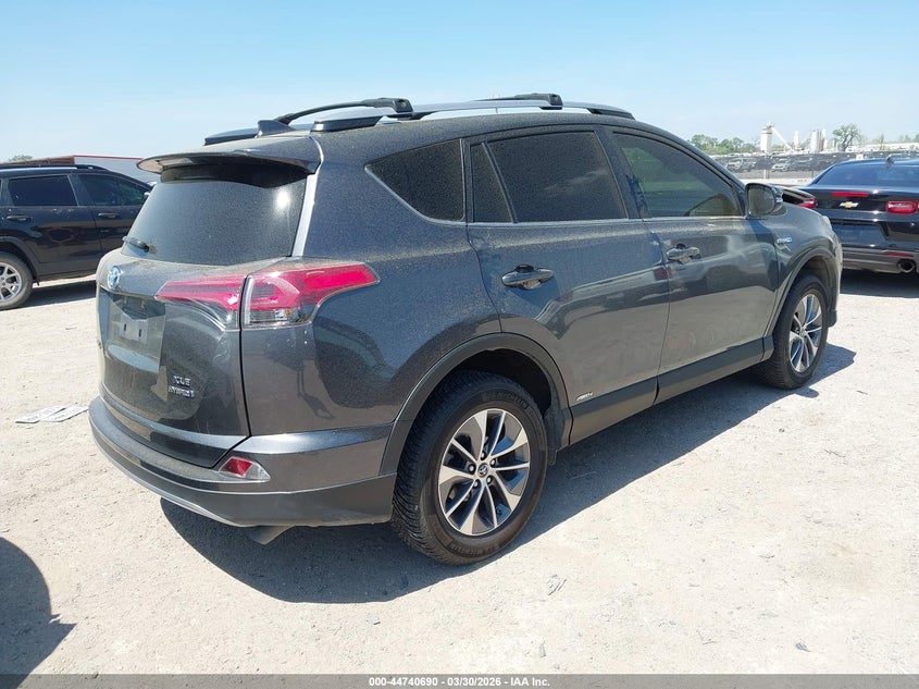 2017 Toyota Rav4 Hybrid Xle