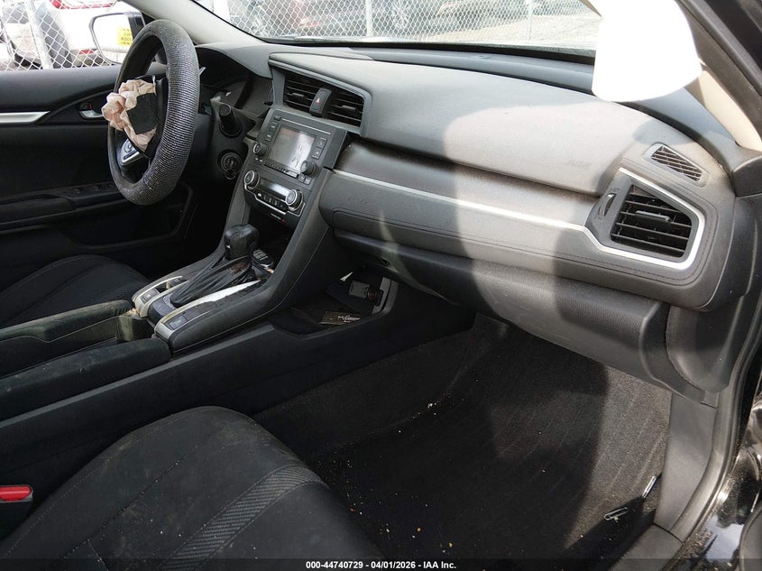 VIN 19XFC2F5XHE031355 2017 HONDA CIVIC LX