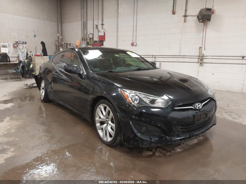 2013 Hyundai Genesis 2.0T Premium