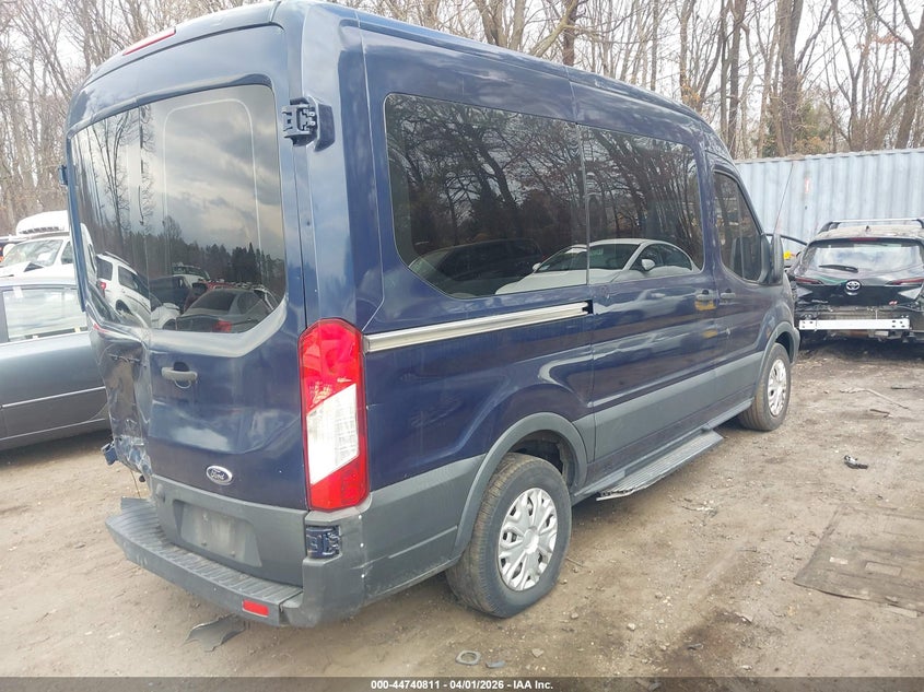 2016 Ford Transit-150 Xl