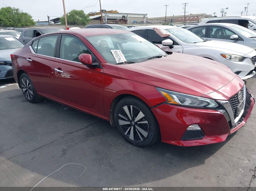 2022 Nissan Altima Sv Fwd