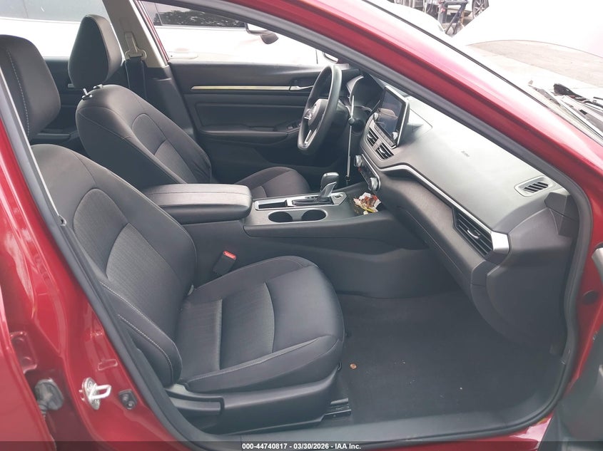 2022 Nissan Altima Sv Fwd