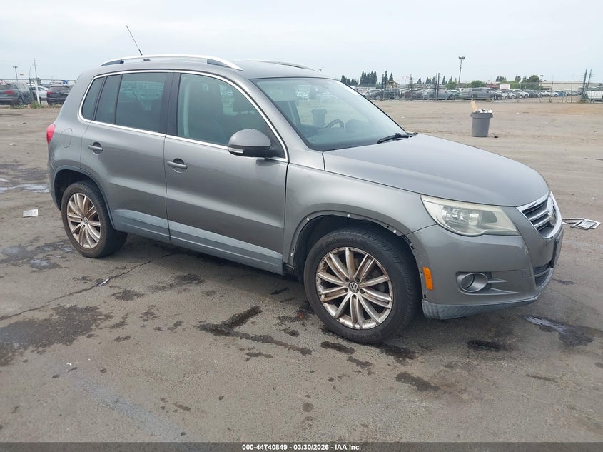 2009 Volkswagen Tiguan Sel